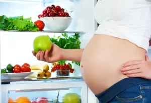 Kā ievērot diētu grūtniecības laikā