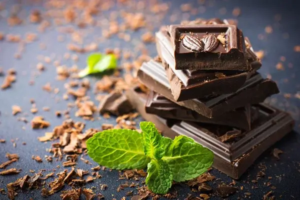 डार्क चॉकलेट के फायदे